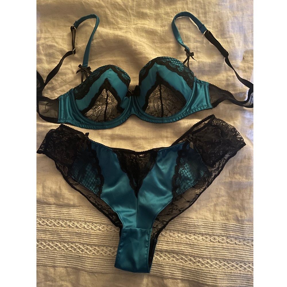 Ann Summers Teal Black Lace Demi Bra Turquoise